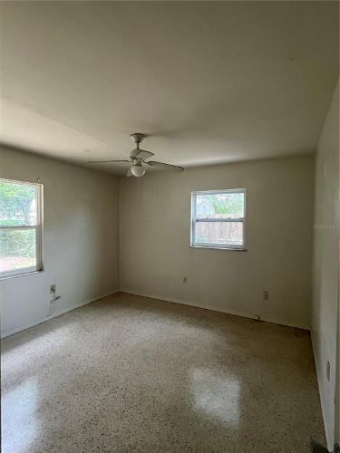 Building Photo - 4439 Clay St