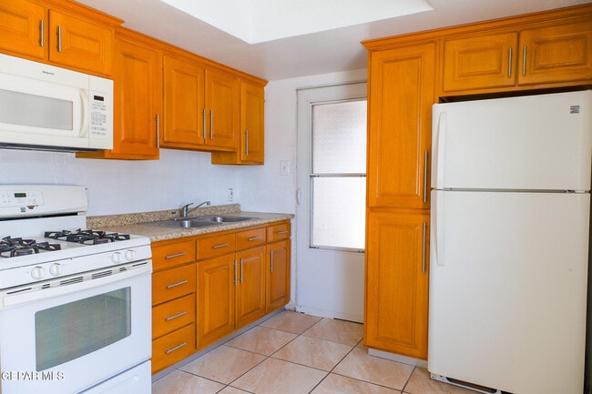 Building Photo - 8326 Verde Cir