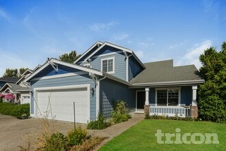 Building Photo - 8724 133rd St Ct E