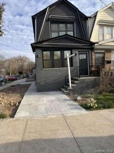 Building Photo - 4401 Clarendon Rd