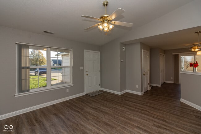 Foto del edificio - 1104 Torino Ln