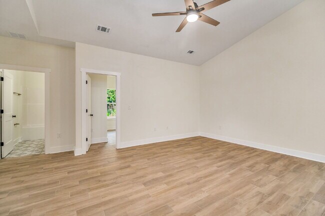 Building Photo - NEW CONSTRUCTION!