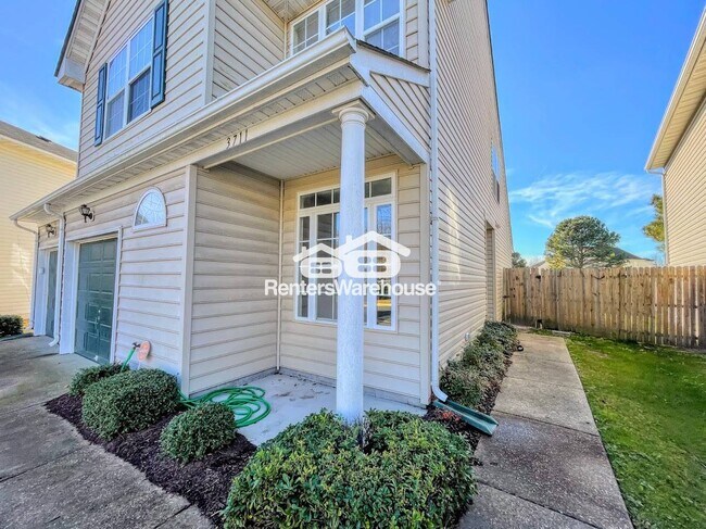 Foto del edificio - 3711 Bay Crescent
