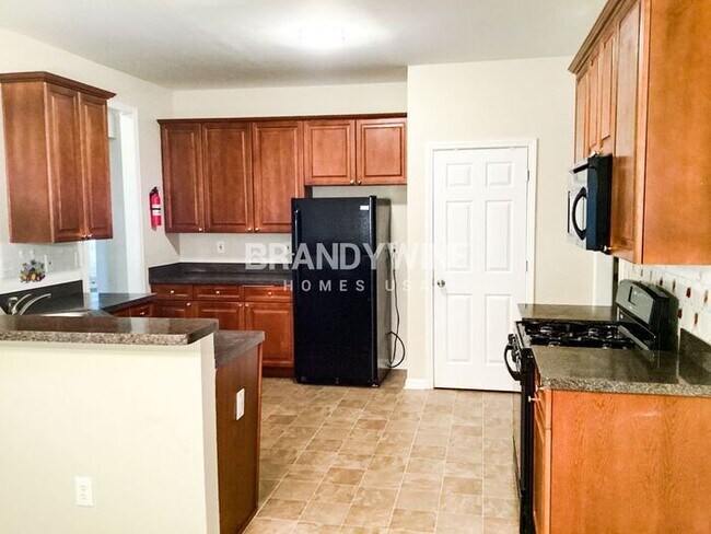 Building Photo - AVAILABLE NOW!!! APPLY TODAY