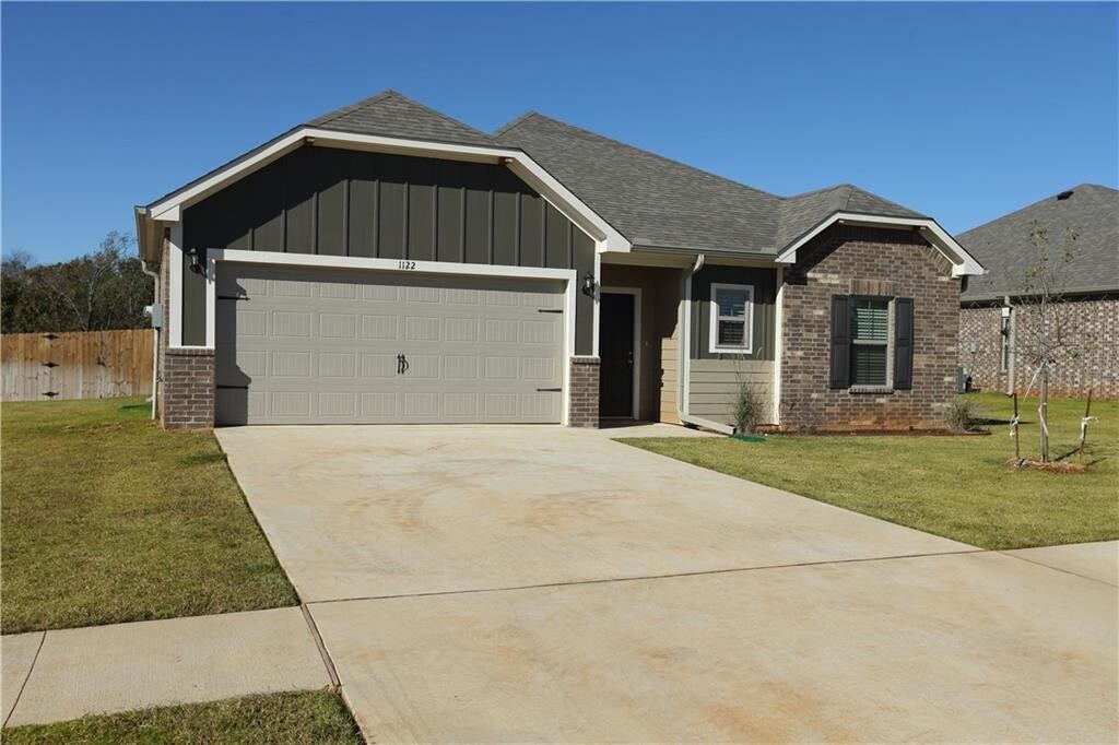 1122 Nate Cir, Bullard, TX 75757