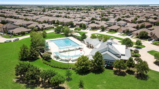 Building Photo - 800 Bird Creek Dr