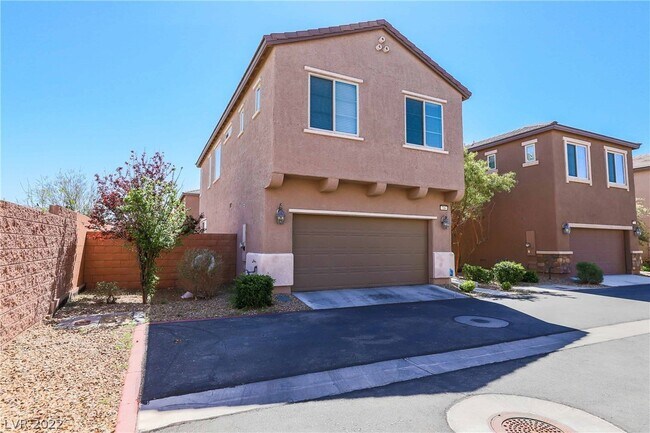 Building Photo - 716 Calamus Palm Pl