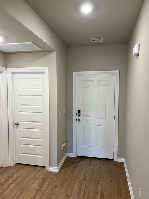 Building Photo - 2908 Firefly Dr