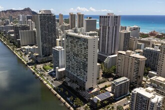 Building Photo - 2211 Ala Wai Blvd