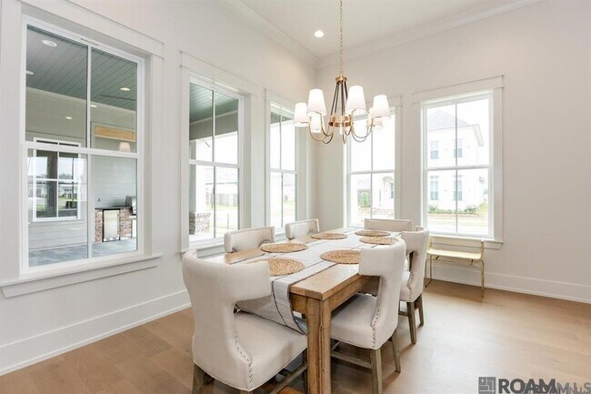 Foto del edificio - 13751 Sweet Cherry Dr