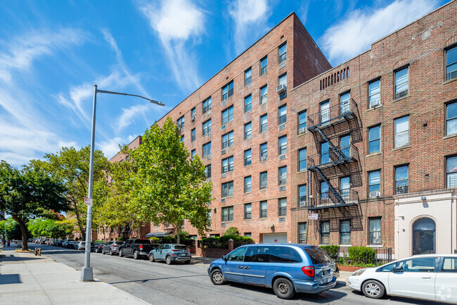 Building Photo - Harrison House