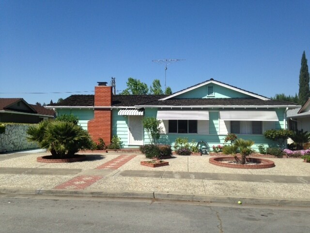 Foto del edificio - 0166 -- MERRY LN