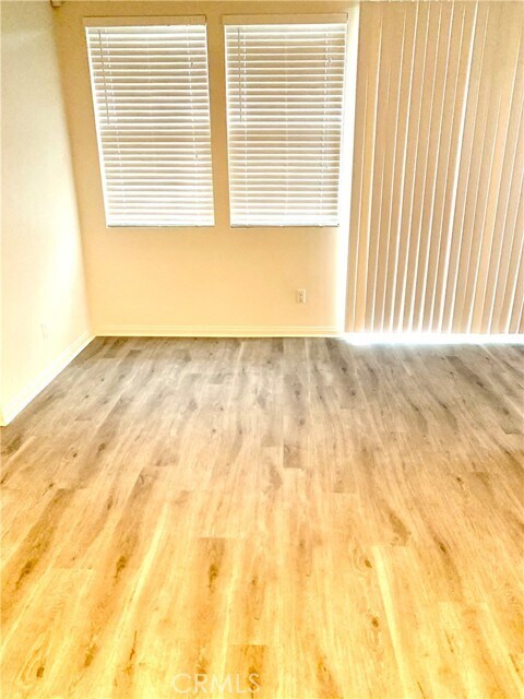 Foto del edificio - 6116 Snapdragon St