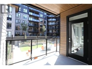 Building Photo - 615 Cottonwood Ave