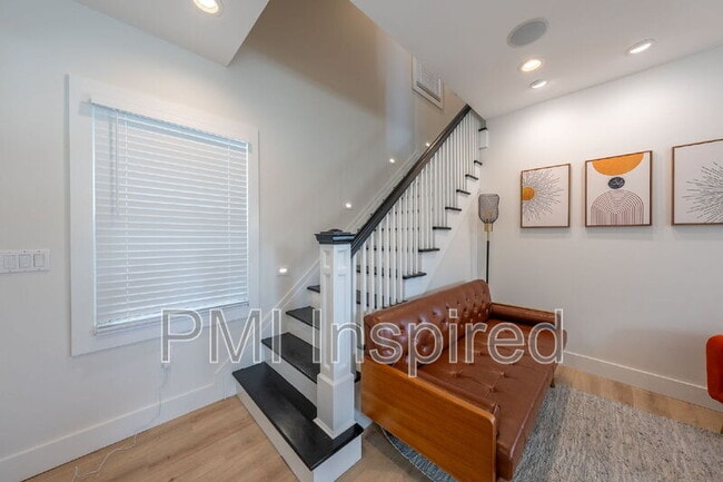 Foto del edificio - 1100 Langford St