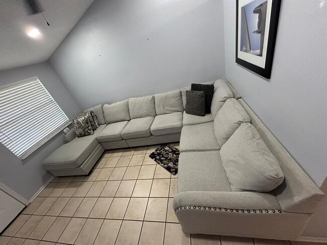 Foto del edificio - 8807 Plum Grove Ct