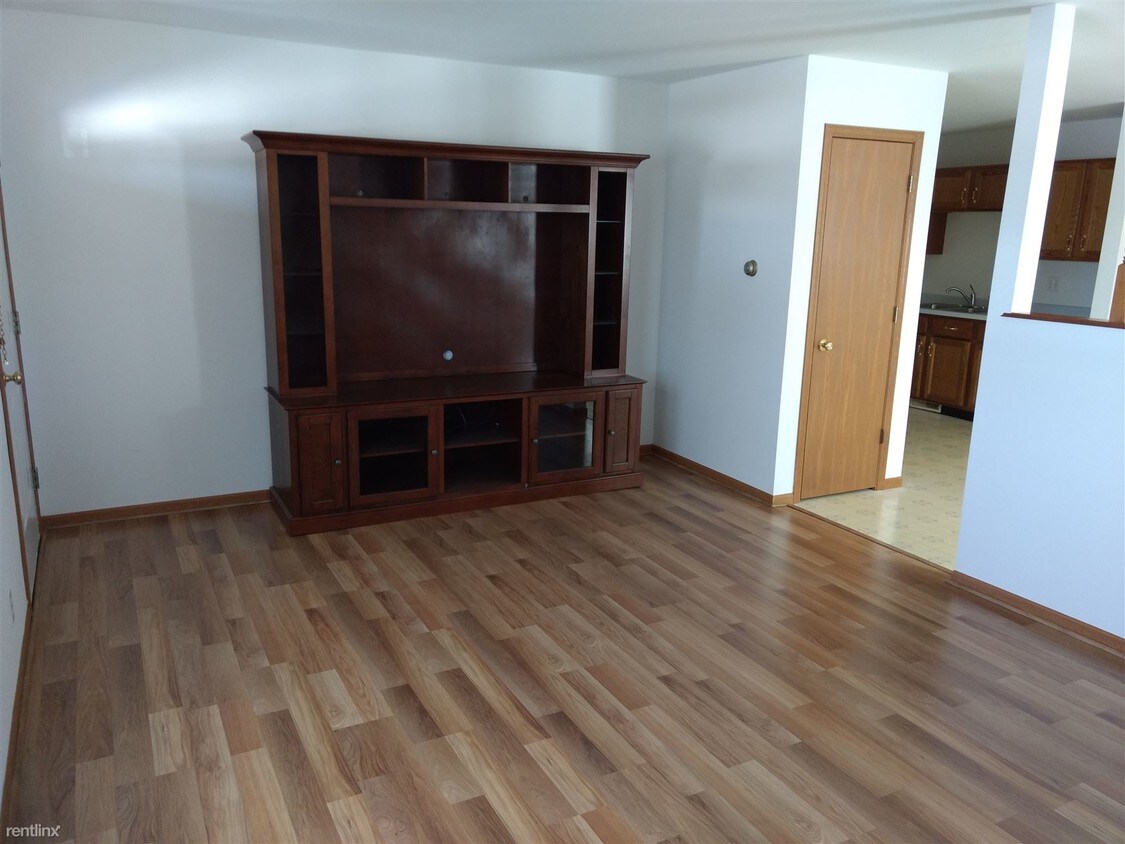 Foto principal - 1550 Girard Ave
