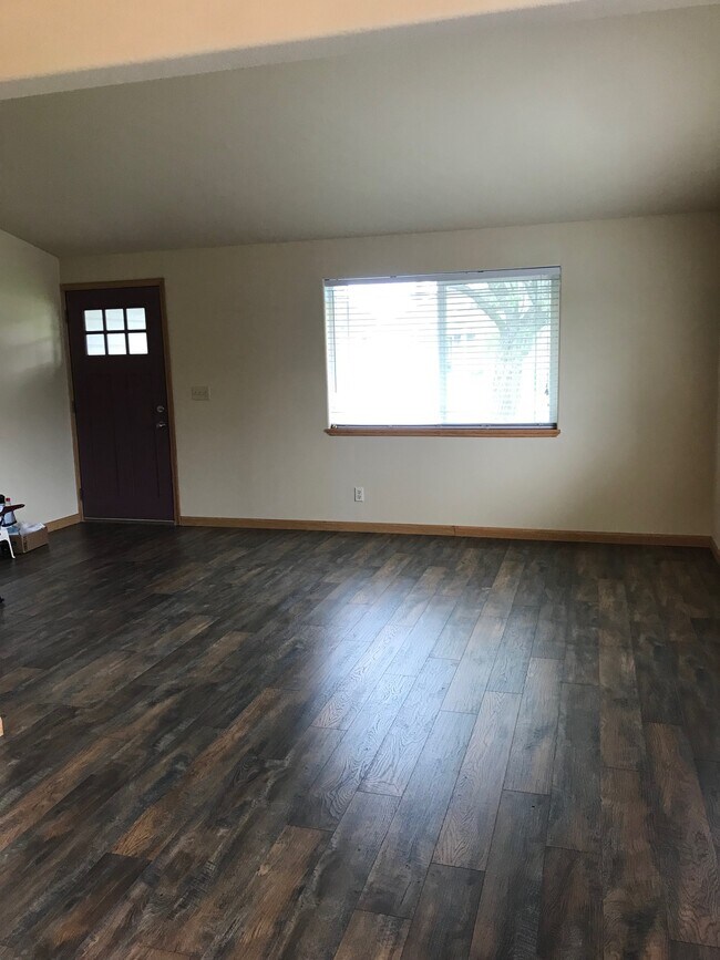Foto del edificio - 2112 SW 19th St