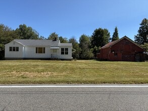 Building Photo - 473 Winchester Rd