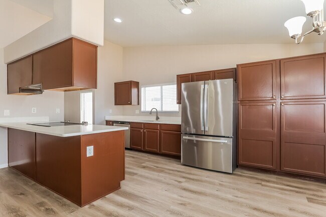 Foto del edificio - 10249 W Orange Dr
