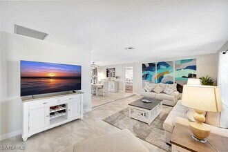 Building Photo - 69 Ocean Dr