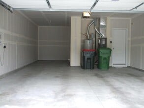 Building Photo - 1715 W Woodington St