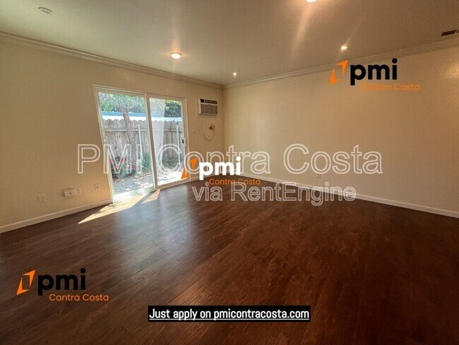 Foto del edificio - 3905 Clayton Rd