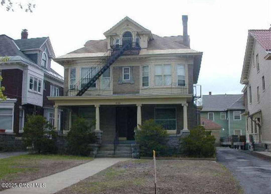 Primary Photo - 1330 Union St