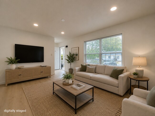 Foto del edificio - 100 Gibson Park Dr