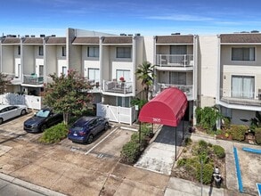 Building Photo - 3805 Houma Blvd