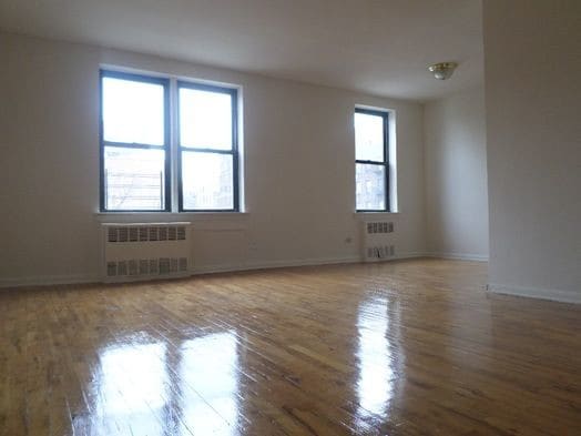 Building Photo - 8309 Brevoort St