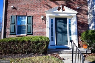 Building Photo - 9310 Paragon Way