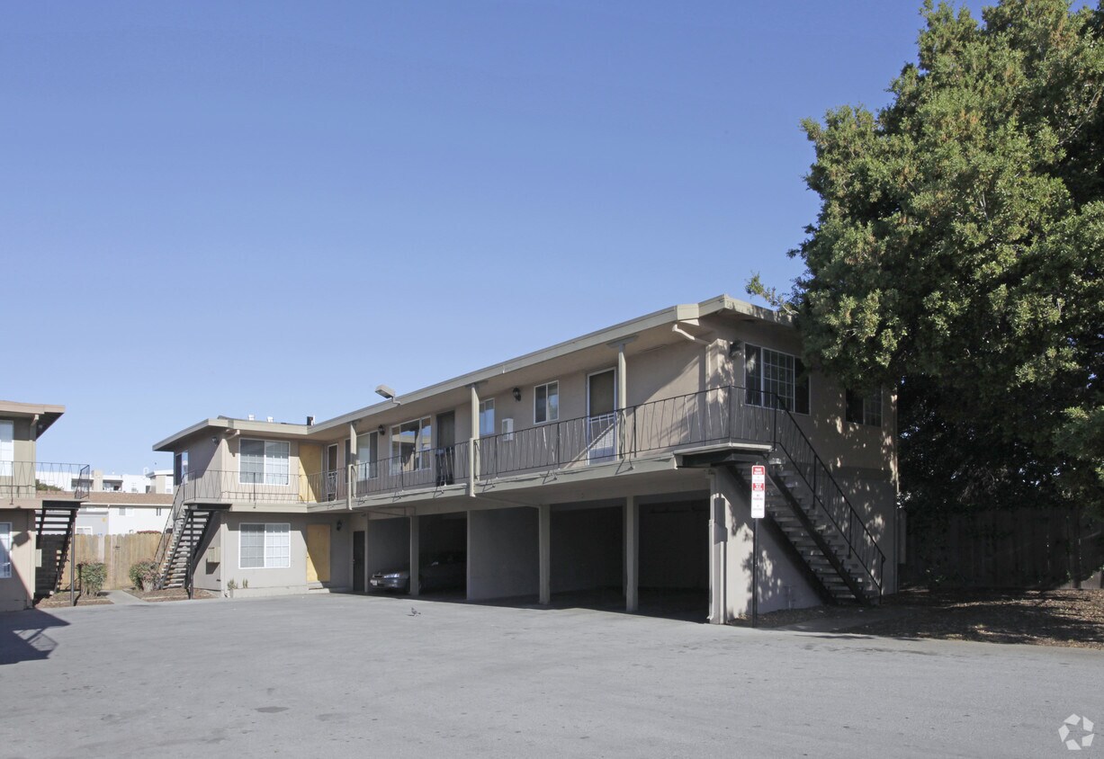 Primary Photo - 2377-2397 Clarke Ave