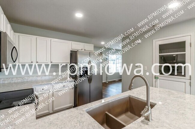 Foto del edificio - 14616 Westbrook Dr