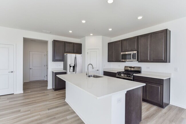 Foto del edificio - 15238 S Hepworth Ct