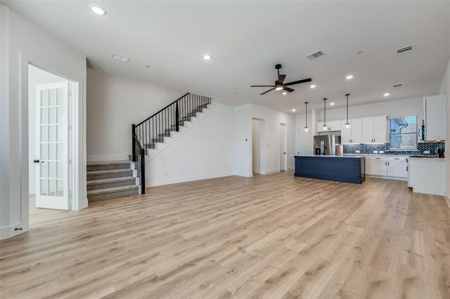 Foto del edificio - 4409 Cave Spgs St