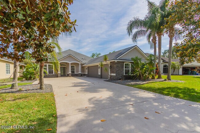Foto del edificio - 13882 White Heron Pl