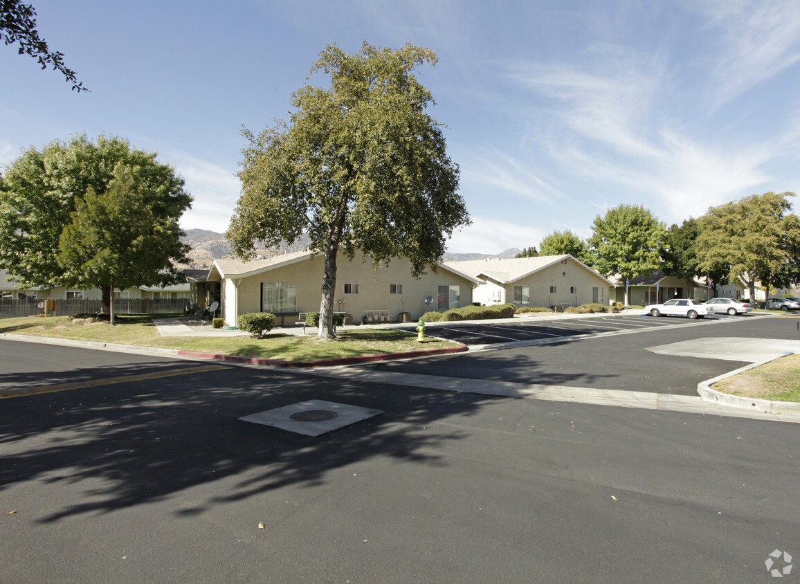 Primary Photo - Lake Isabella Senior Apartments