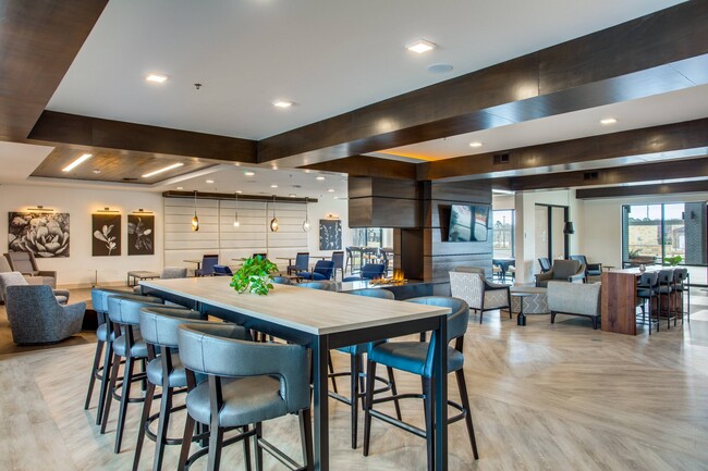 Community Clubroom - The Vista at Rayzor Ranch