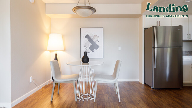 Foto del edificio - 4909 W Joshua Blvd