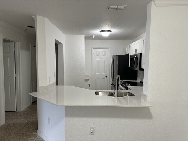 Building Photo - 3724 Castle Pines Ln