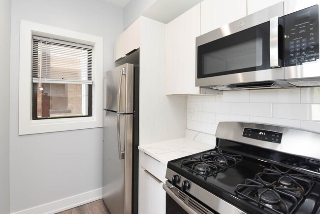 Foto del edificio - 1704 W Juneway Terrace