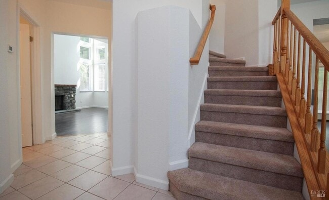 Building Photo - 3500 Crownridge Dr