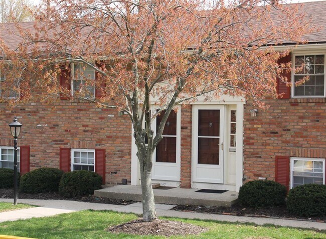 Building Photo - 1357 Bluff Ave