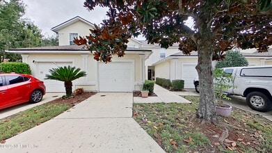 Building Photo - 1209 Southern Stream Ct
