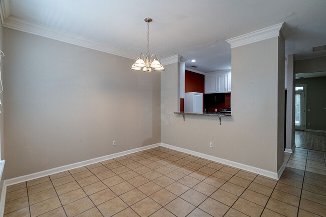 Building Photo - 5813 Wrightsville Ave