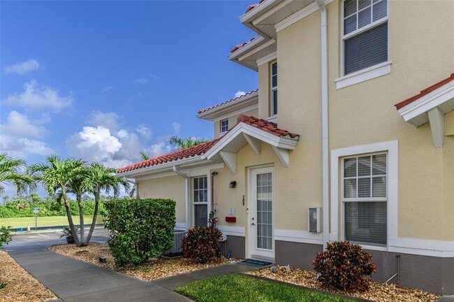 Building Photo - 17200 Acapulco Rd