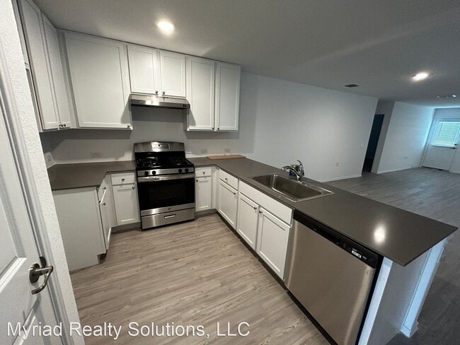 Building Photo - 4 br, 2 bath House - 10030 Kersey Ml