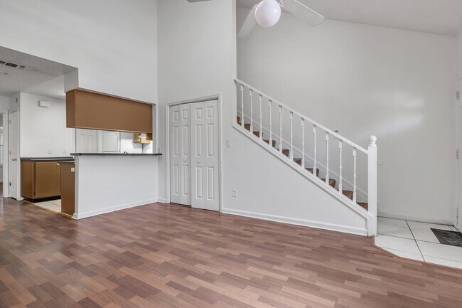 Foto del edificio - 2467 Nugget Ln