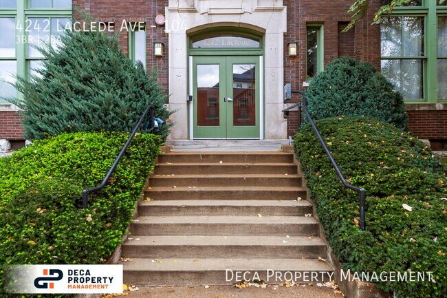 Building Photo - 3 Bedroom Condo